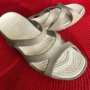 Crocs Tan Sandals. Size 8